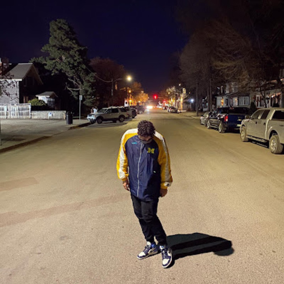 Meet your Posher, Keenan - Picture 1 of 1